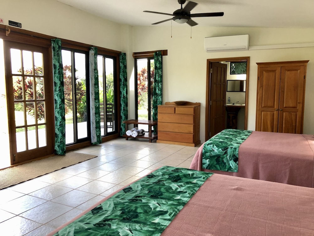 Superior Room, 2 Queen Beds, Non Smoking, Garden View photo 2