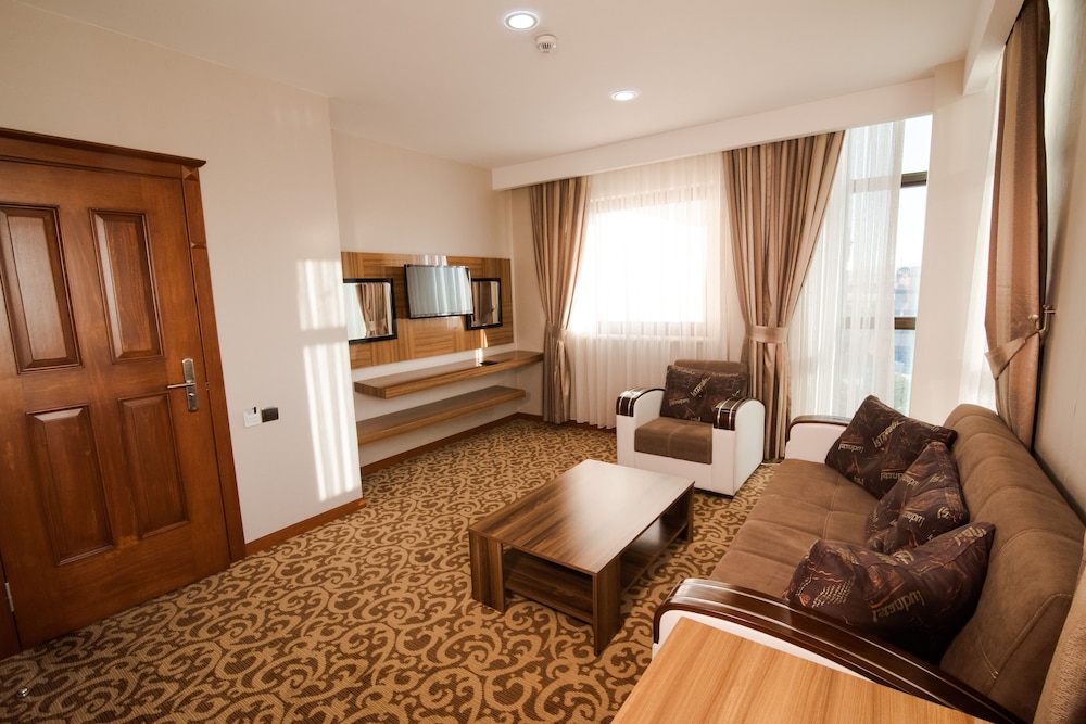 Standard Double Room photo 2