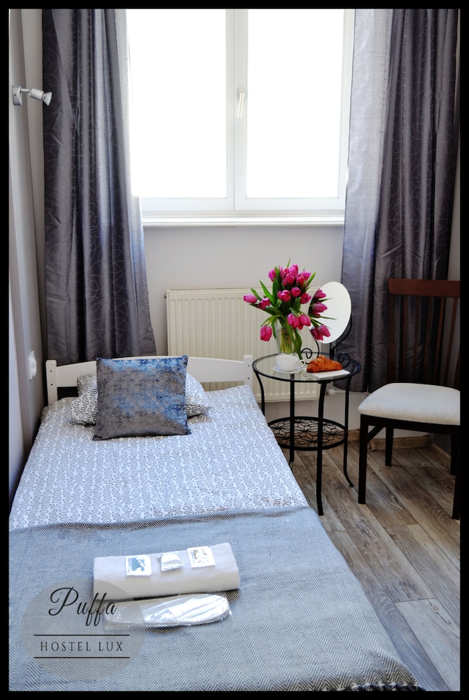 Economy Single Room