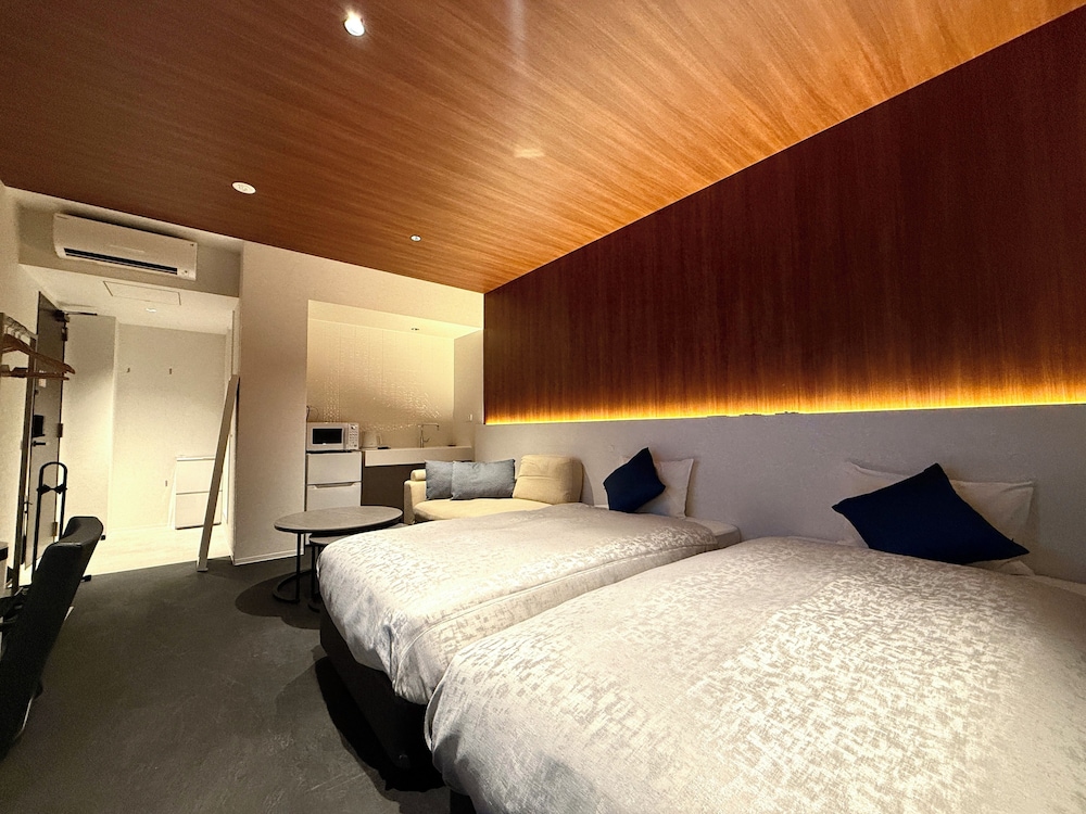 Deluxe Twin Room photo 2