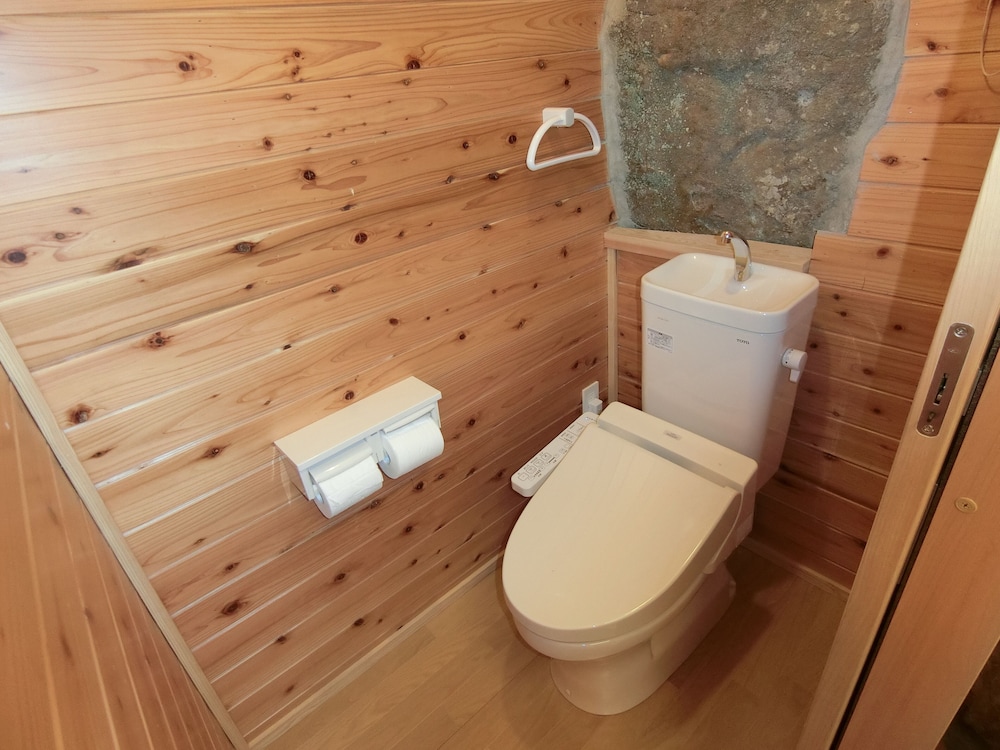 Basic Cottage, 1 Bedroom, Non Smoking photo 2