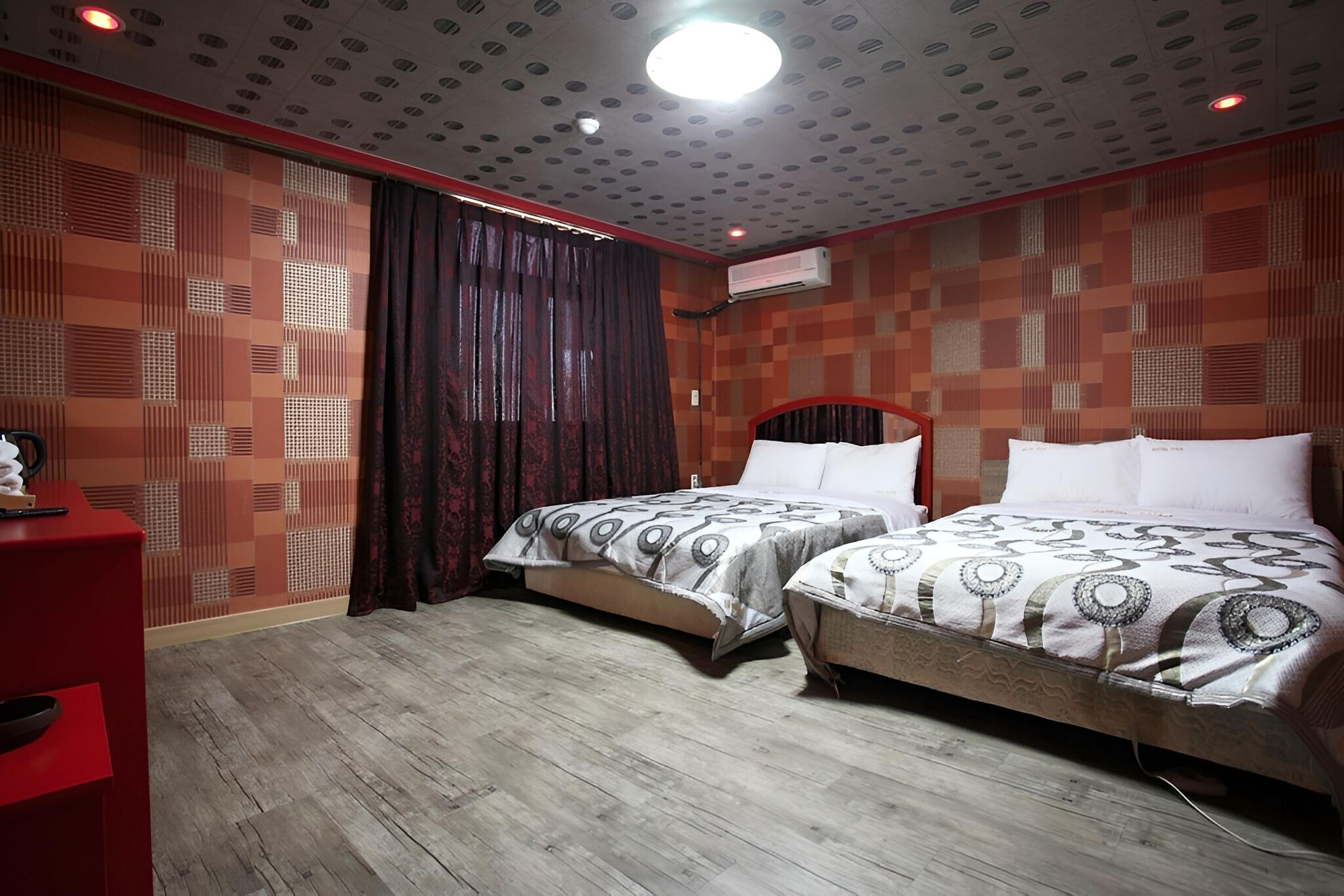 Room (Standard room (twin)) photo 1