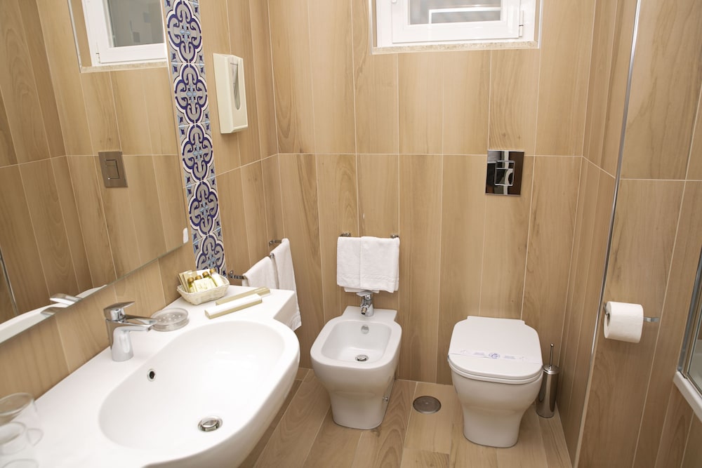 Superior Double Room, Balcony, Sea View Beach Included photo 3