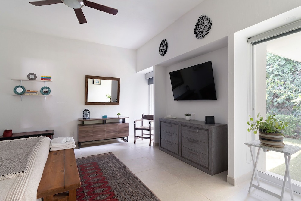 Villa photo 3