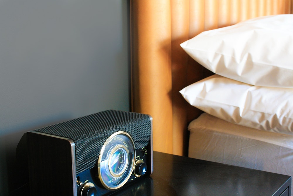 Suite, 1 King Bed, Non Smoking photo 2
