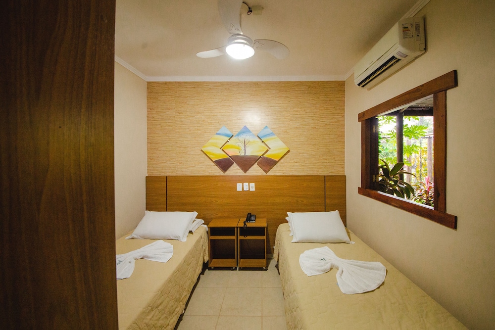 Standard Double or Twin Room, Multiple Beds photo 1