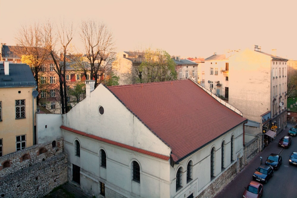 Faust and Mona Lisa Apartments, Foto 11