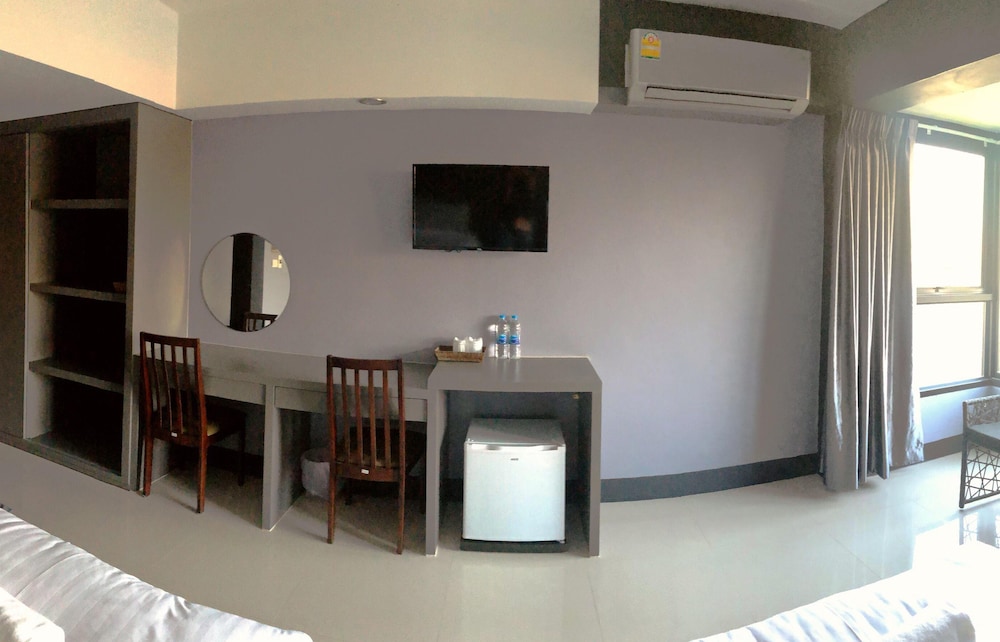 Double or Twin Room, Non Smoking photo 3
