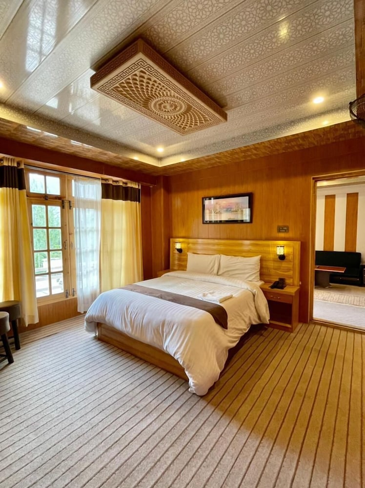 Standard Double or Twin Room photo 2