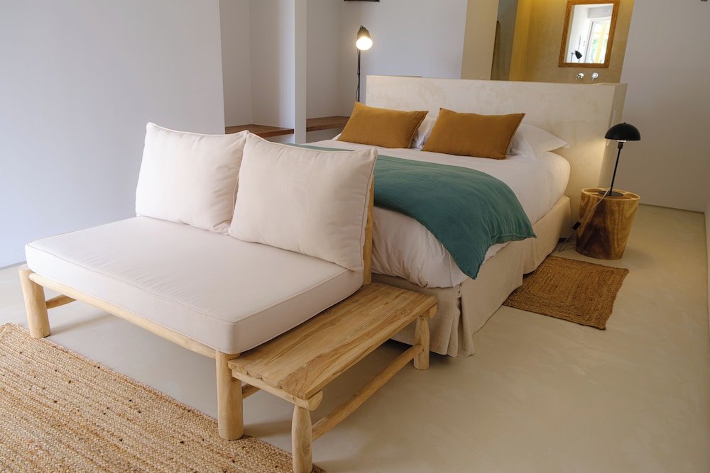 Standard Double or Twin Room - Photo 2