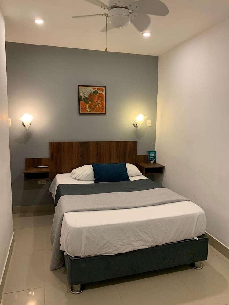 Single Room photo 1