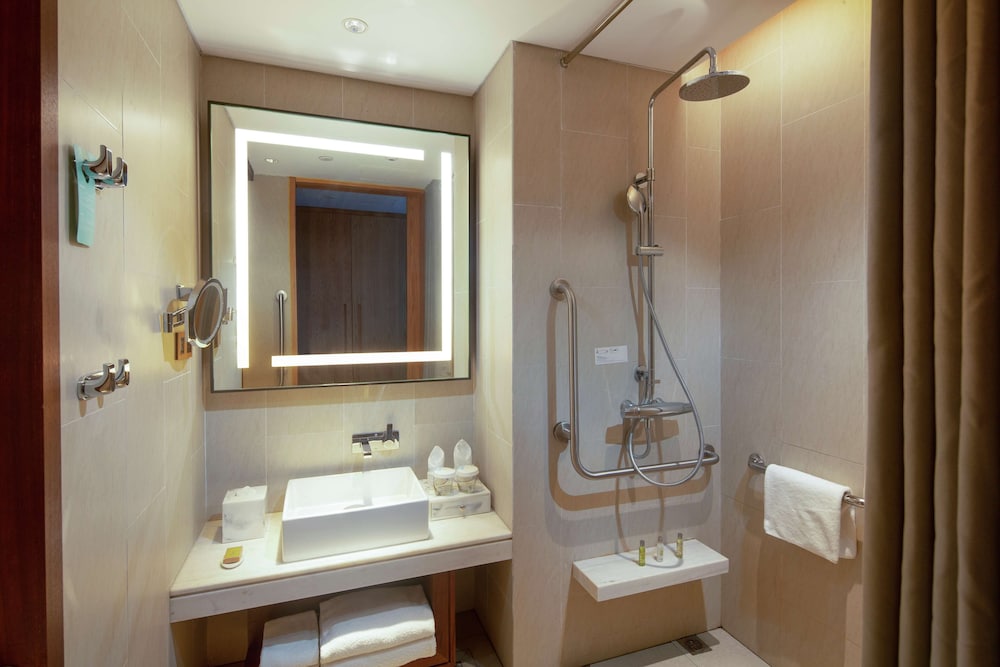 King Accessible Room - Photo 4