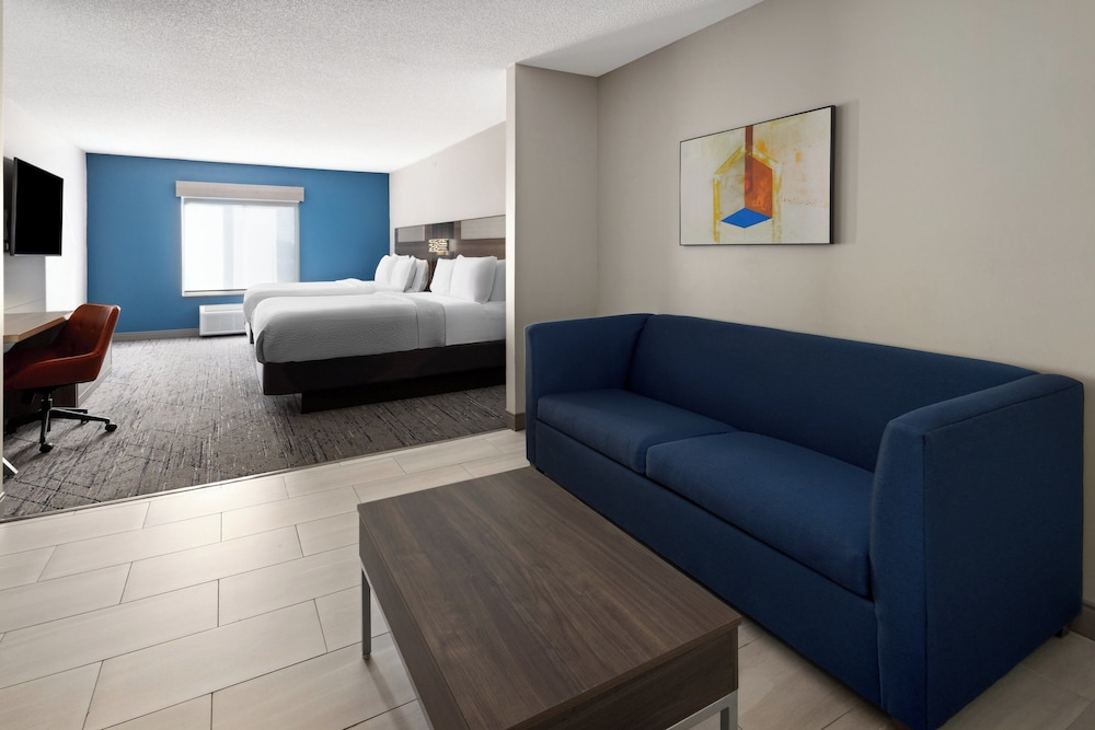 Suite, Multiple Beds photo 2