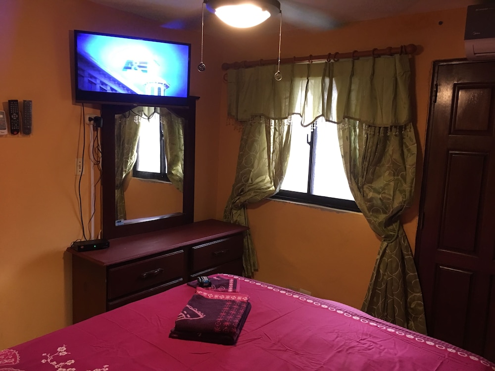 Premium Double Room, 1 Queen Bed, Non Smoking photo 2