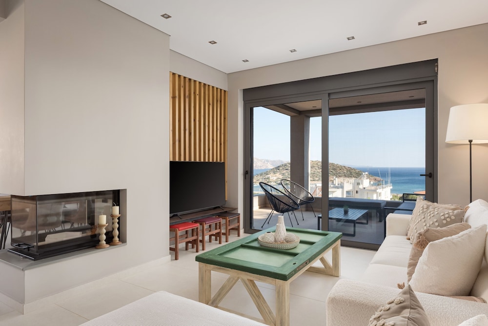 Luxury Villa, Sea View