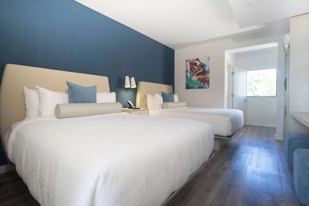 Available room
