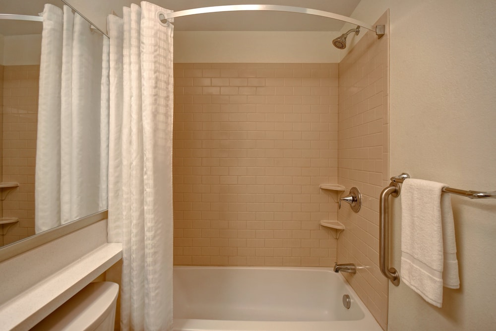 Suite, 1 Bedroom photo 2