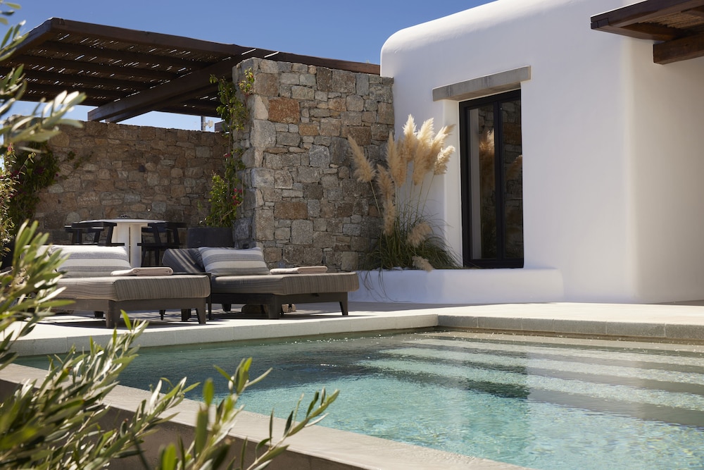 Kalesma Suite with Private Pool - Photo 5