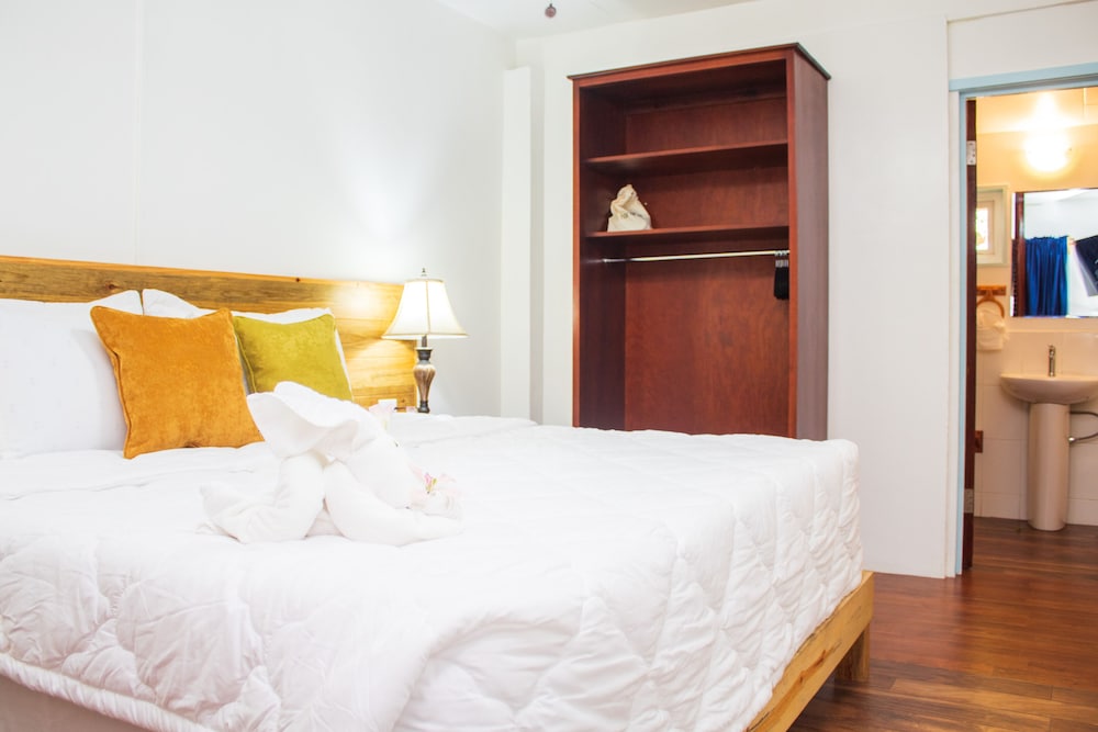 Double Room with Garden View - Photo 3