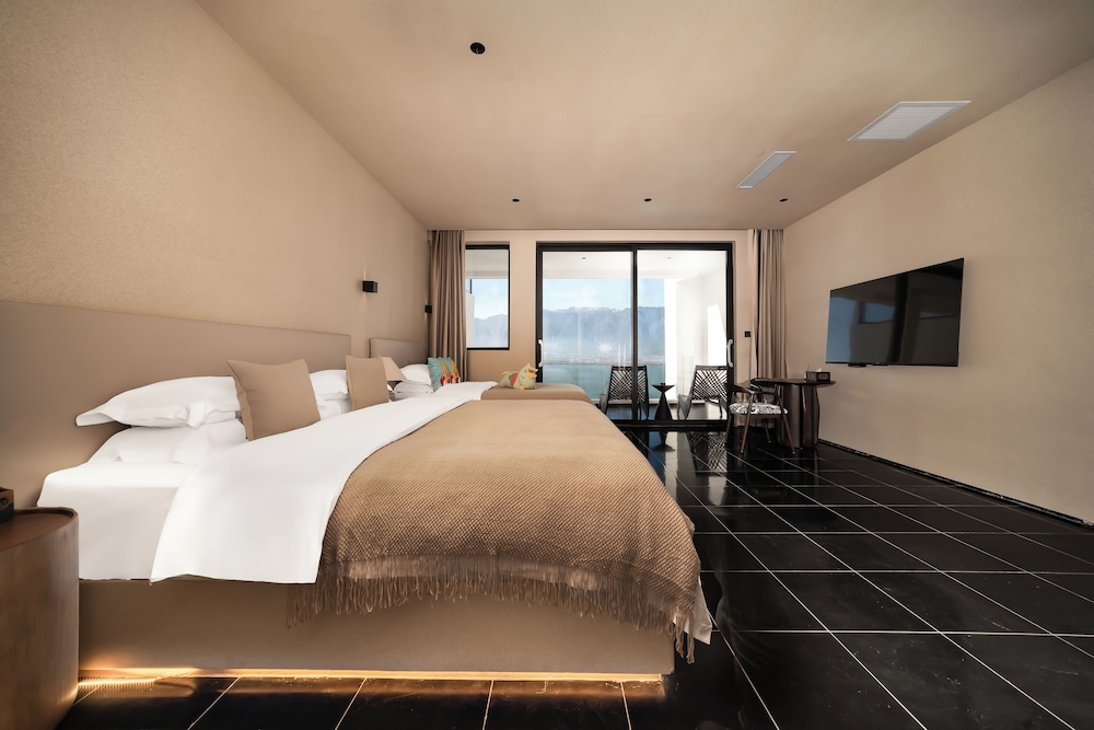 Elite Studio Suite