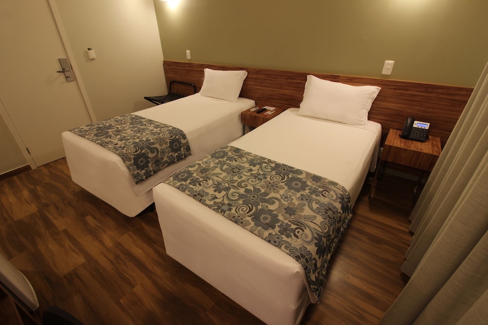 Luxury Twin Room