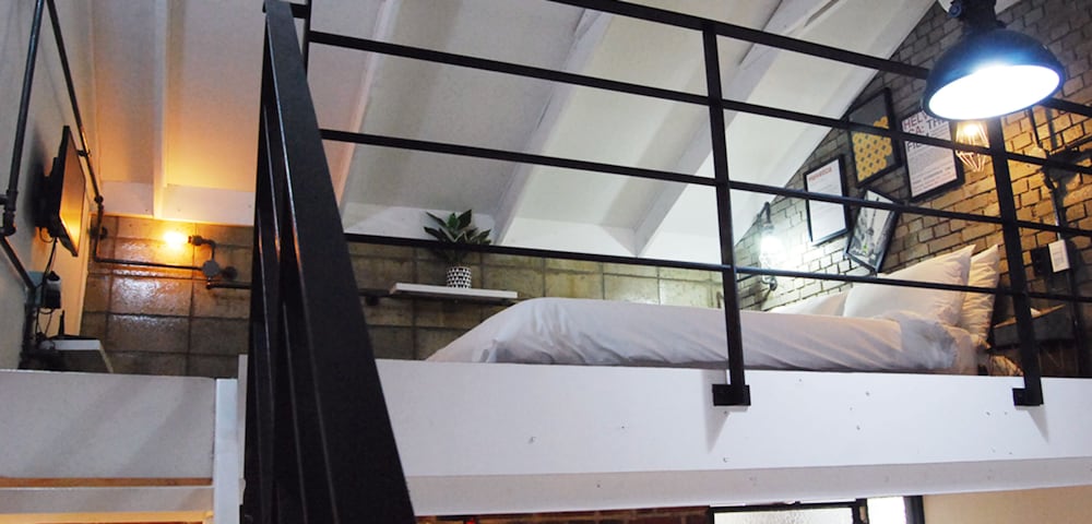 Duplex, 1 Bedroom (Red Pop / Orange Pop) - Photo 16