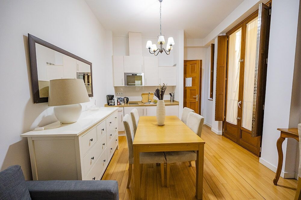 Family Apartment photo 2