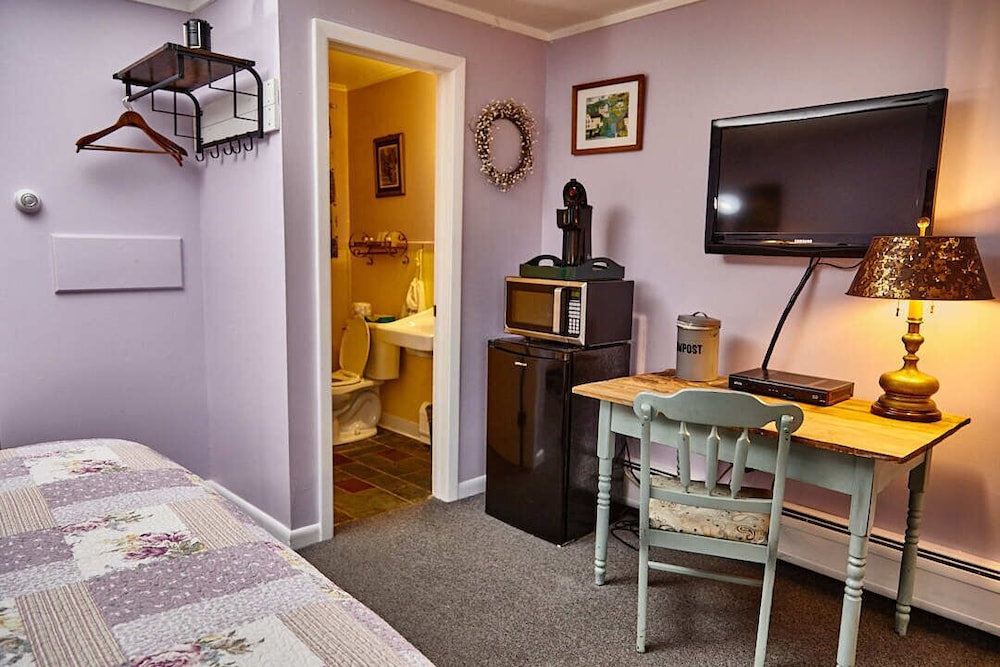 Presidential Room (No Pets) photo 2