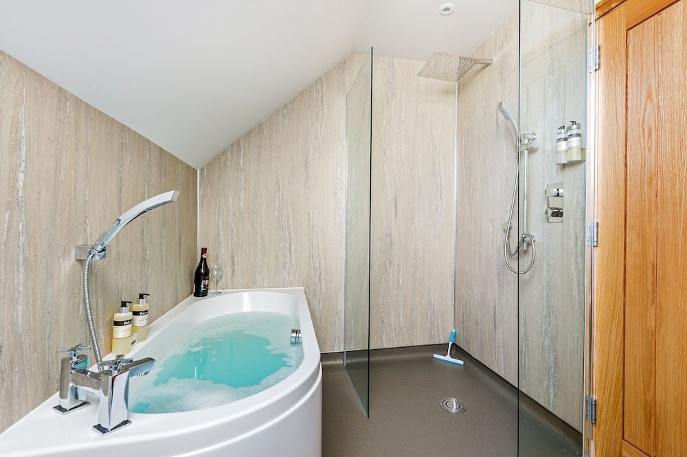 Double Room (Mackenzie) photo 2