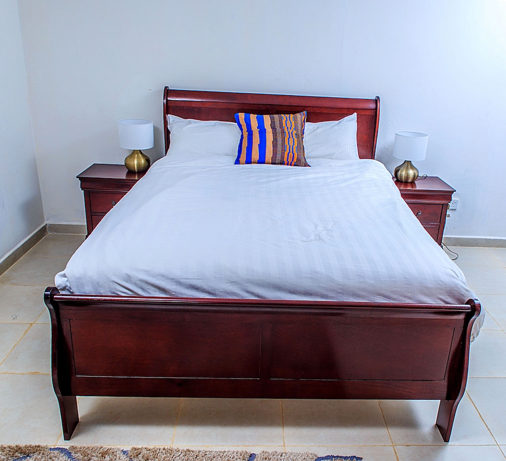 Luxury Villa, 2 Bedrooms, Kitchen, Garden Area photo 3