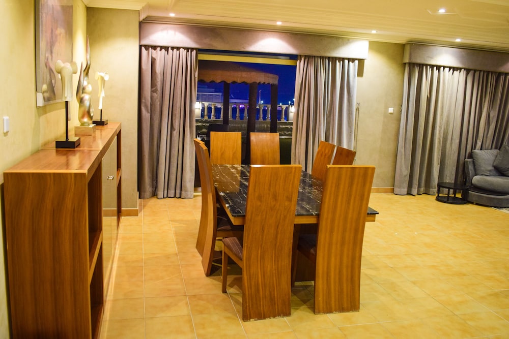 Signature Villa photo 3