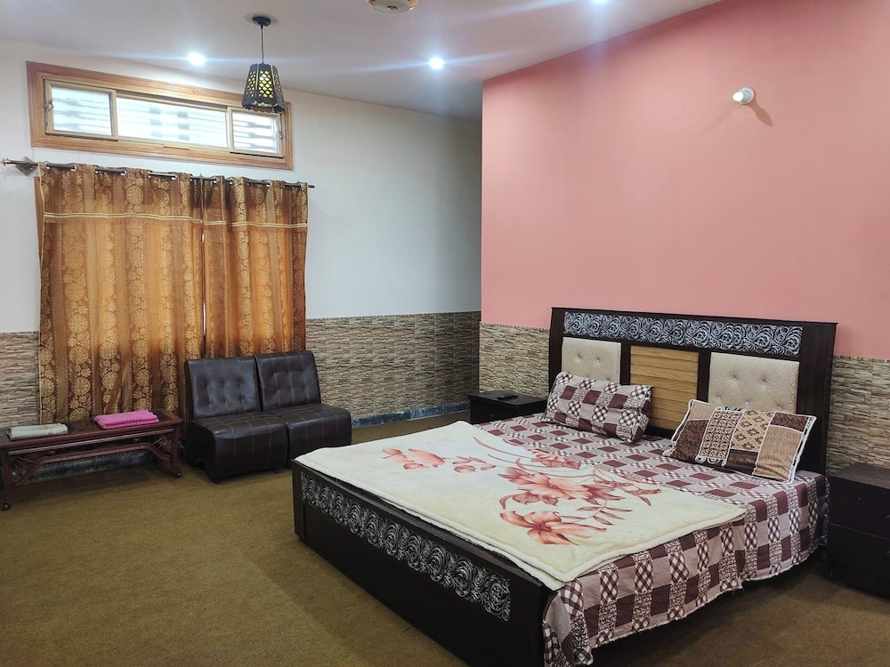 Deluxe Double Room photo 2
