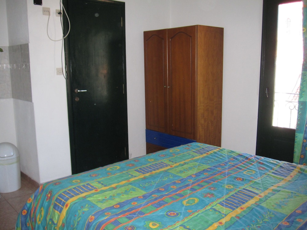 Standard Double Room, Kitchenette, Beach View photo 2