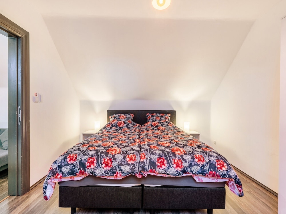 House photo 2
