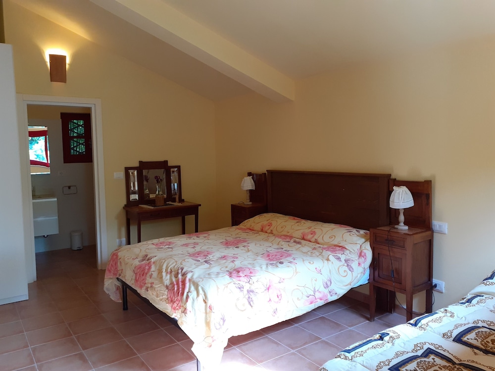Classic Triple Room