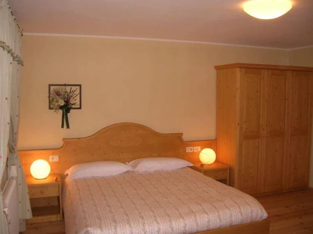 Double Or Twin Room photo 3