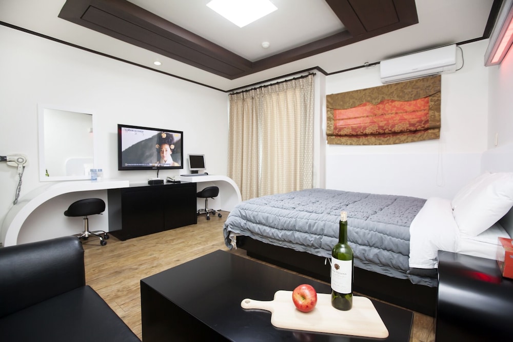 Senior Double Room, Ocean View