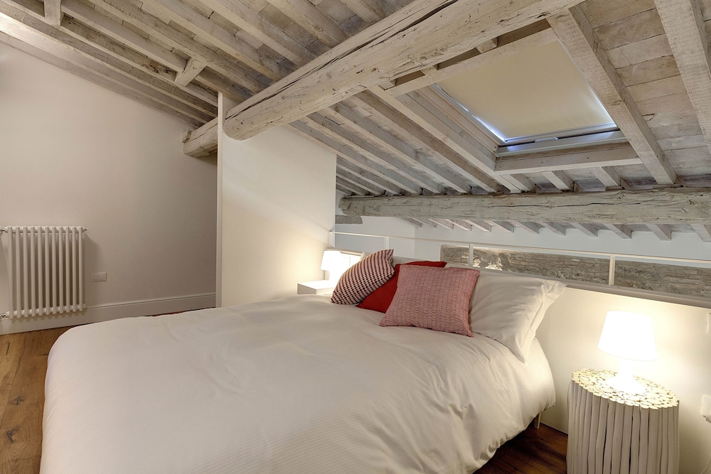 Apartment, 2 Bedrooms thumbnail 6