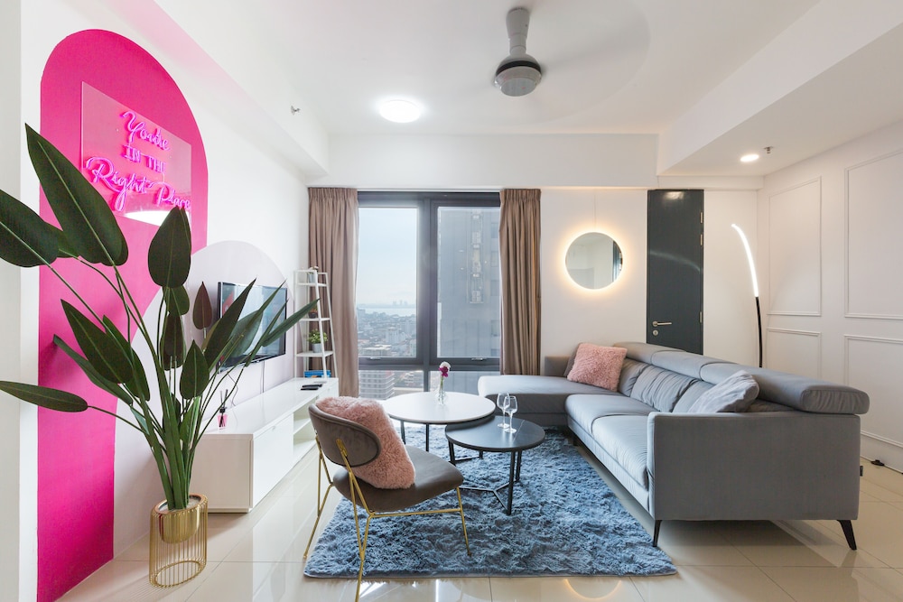 Family Apartment, 3 Bedrooms, Ocean View
