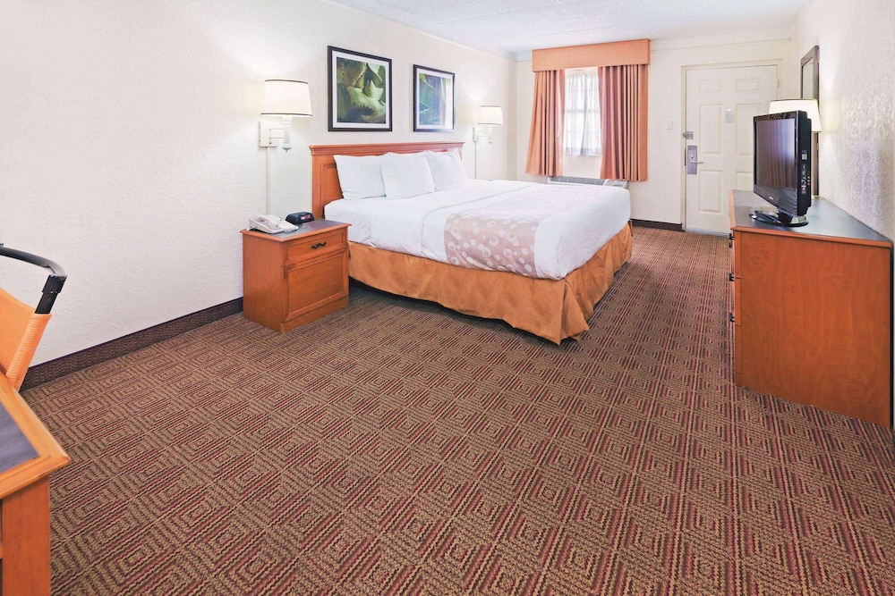 Room, 1 King Bed, Accessible, Non Smoking