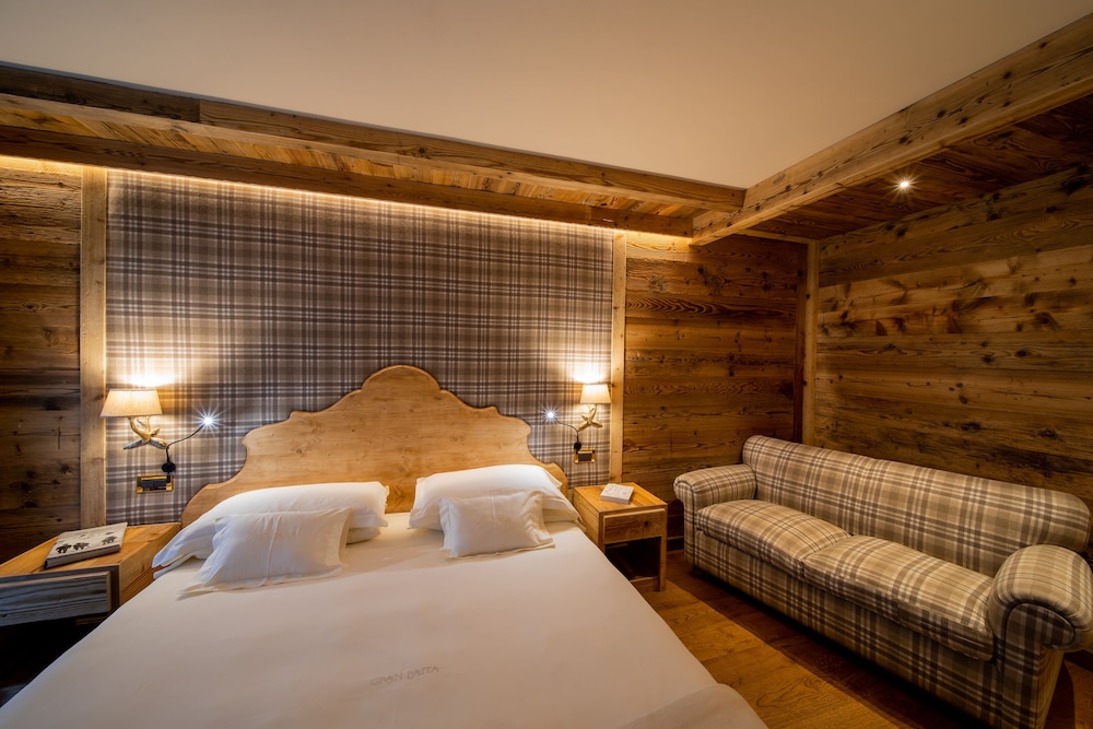 Executive Double or Twin Room, Private Pool, Mountain View photo 2