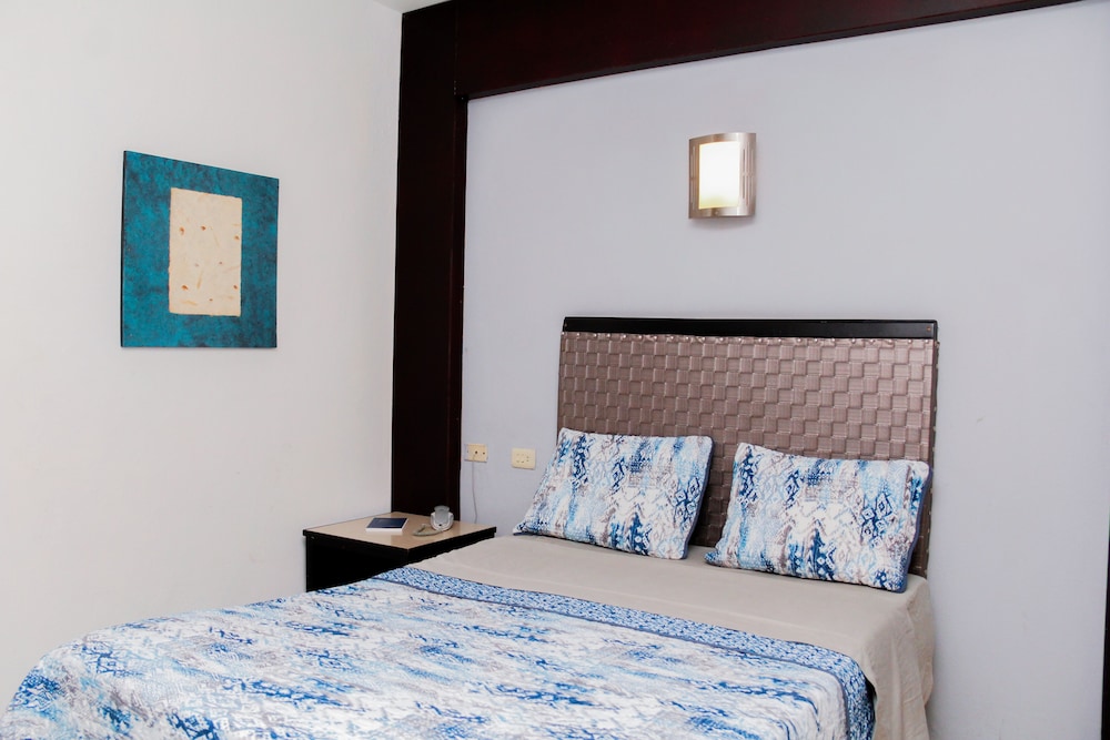 Basic Single Room, 1 Double Bed