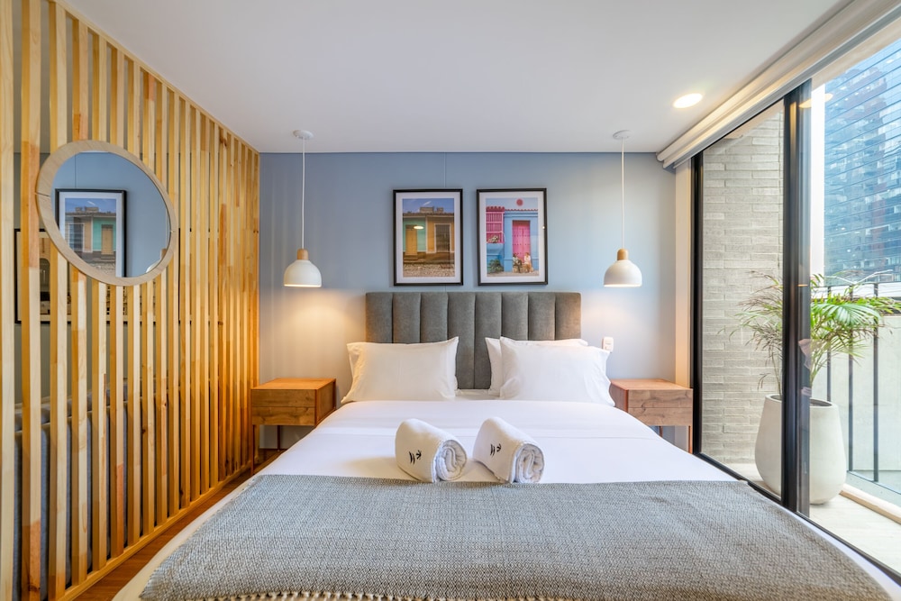 Premier Apartment
