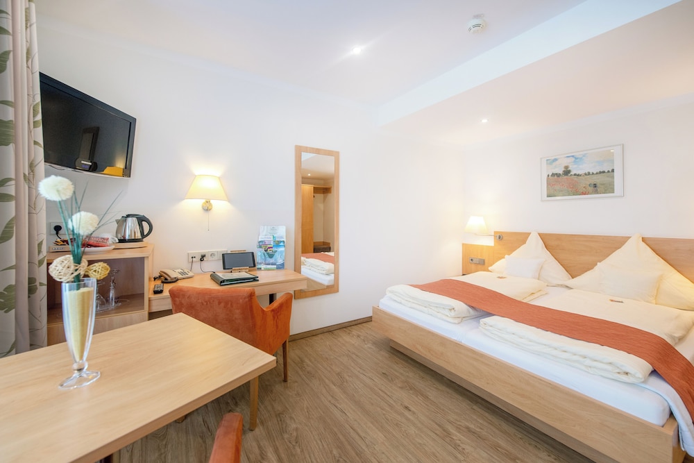 Double Room photo 3