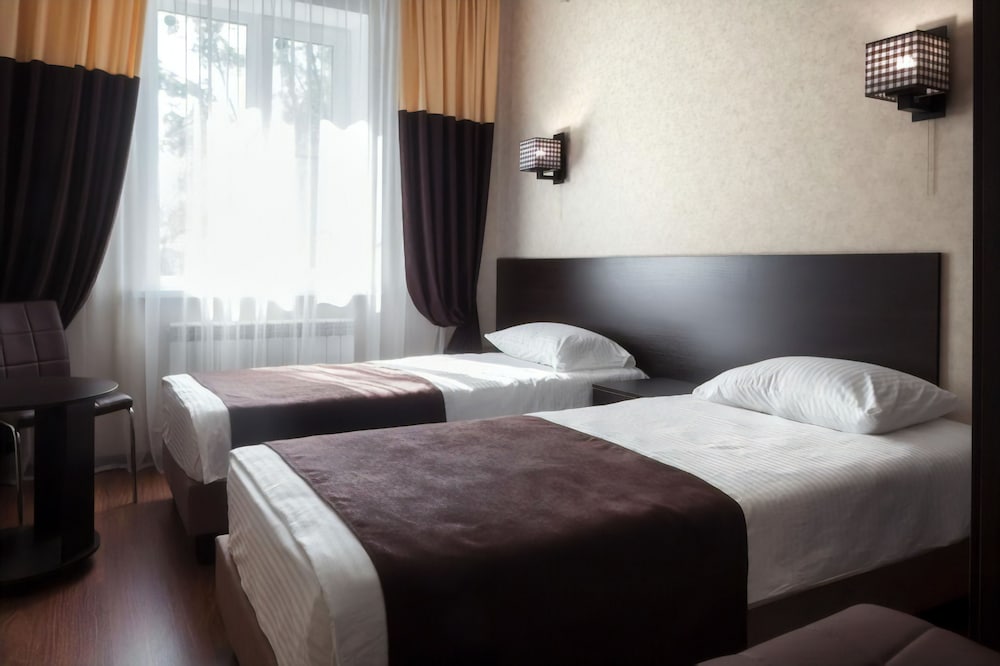 Standard Double or Twin Room photo 2