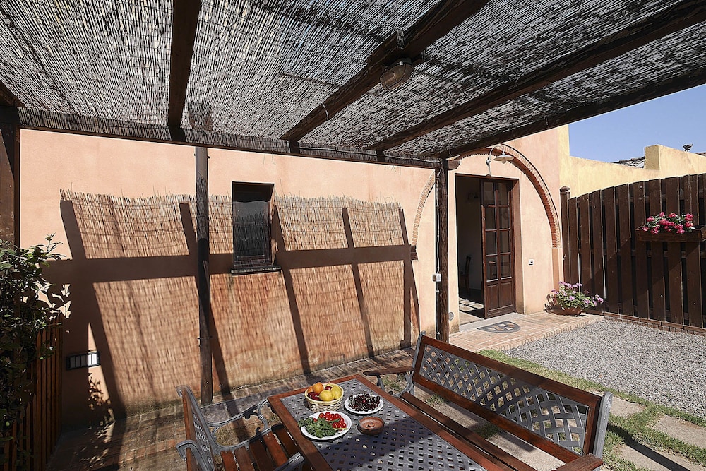 Apartment, 1 Bedroom, Patio photo 3