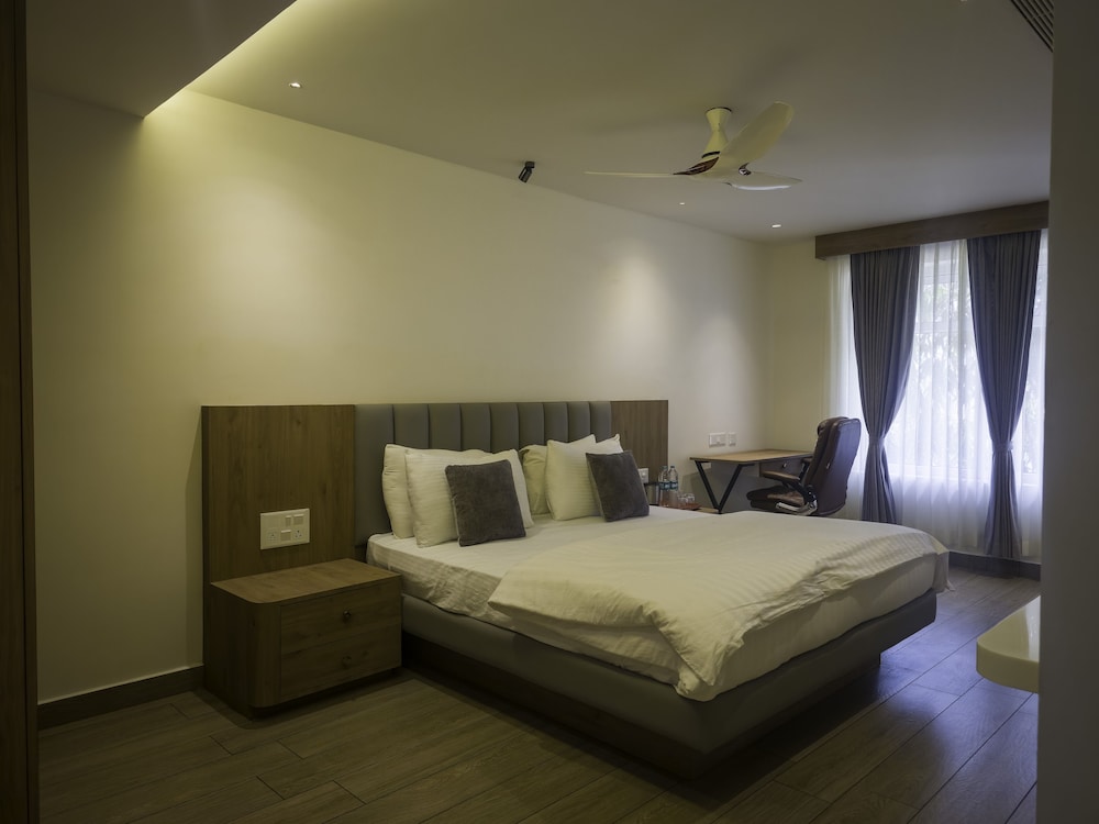Executive Room