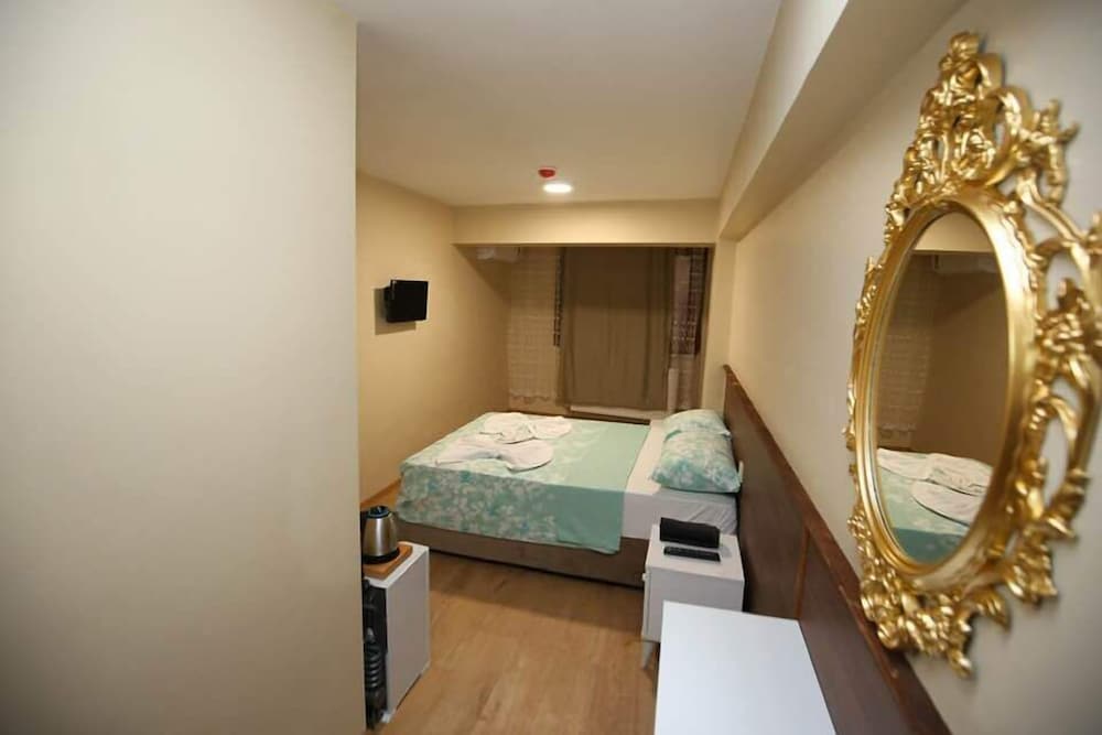 Standard Double Room photo 3