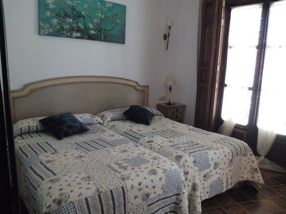 Villa (Full House) photo 2