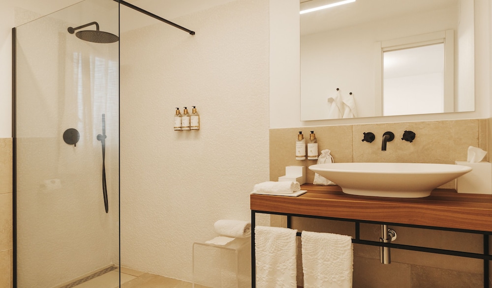 Junior Suite, Hot Tub, Annex Building - Photo 2